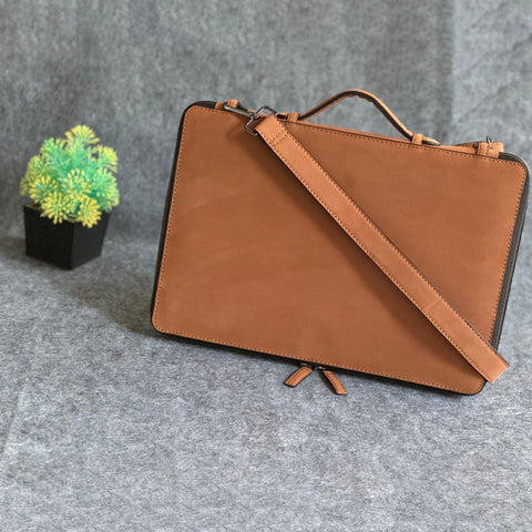 Dazzlo Leather Laptop Sleeve - Tan Brown - 12"/13"/14"/15"/16"/17"