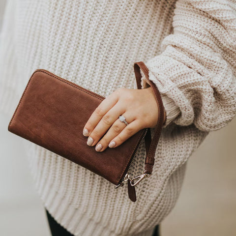 Dazzlo Leather Wallet Clutch - Brown/Black - 8"