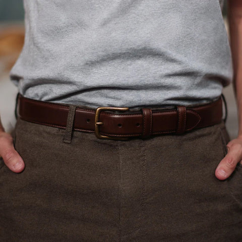 Dazzlo 1.25" Brown Cowhide Leather Belt - Military Grade Brass Buckle - 30" / 32" / 34" / 36" / 38" / 40" / 42"