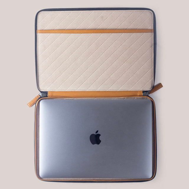 Dazzlo Leather Laptop Sleeve - Tan Brown - 12/13/14/15/16/17