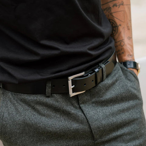 Dazzlo 1.5" Black Leather Belt - Military Grade Brass Buckle in Antique Finish - 30" / 32" / 34" / 36" / 38" / 40" / 42"