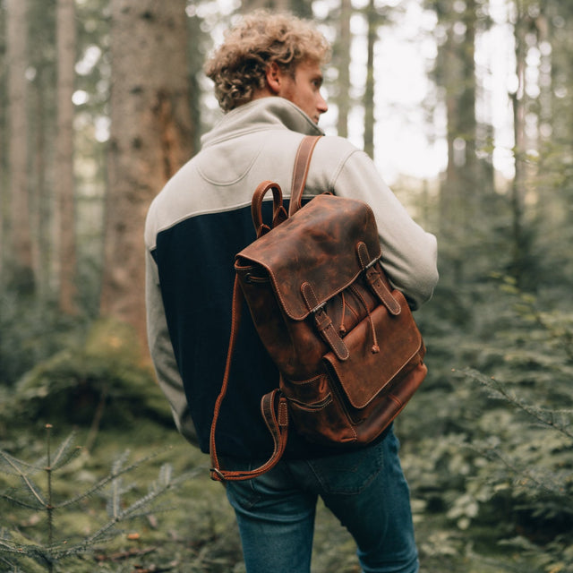 Dazzlo Handcrafted Top Grain Leather Laptop Backpack